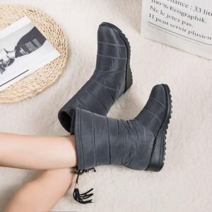 luxury  anti  skid  winter  boot